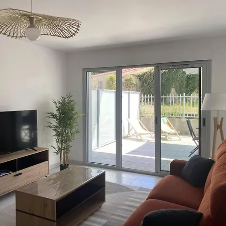 Apartment T3 Moderne - Bord De - 6 Pers, Parking, Terrasse - Fr-1-738-35 Royan