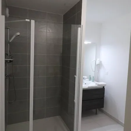 Apartment T3 Moderne - Bord De - 6 Pers, Parking, Terrasse - Fr-1-738-35 Royan